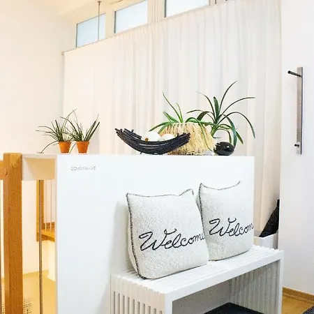 Design-apartment Close To Isar River Area - Centrally Located Apartment Munich