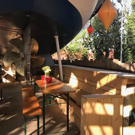 Design-apartment Close To Isar River Area - Centrally Located Munich