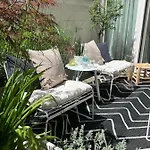Design-apartment Close To Isar River Area - Centrally Located Munich