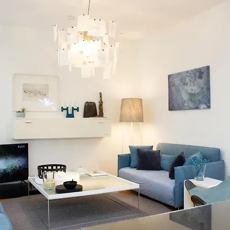 Design-apartment Close To Isar River Area - Centrally Located