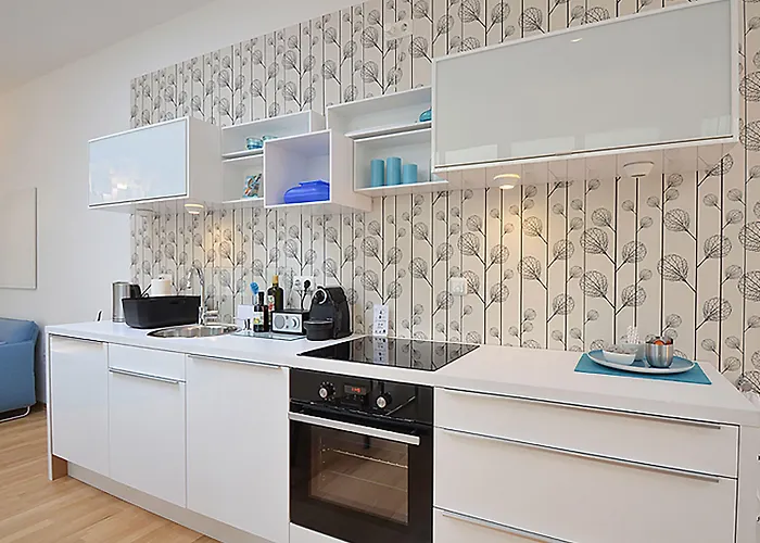 Design-apartment Close To Isar River Area - Centrally Located